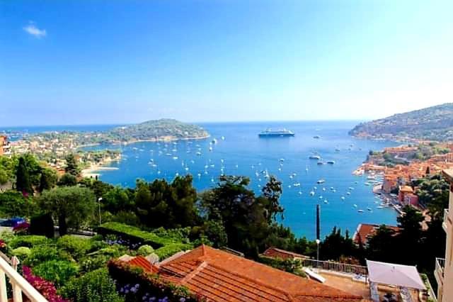 Paradise View *